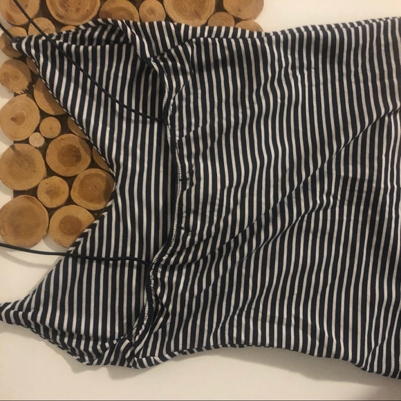 Cute stretch Cami - Picture 2 of 3